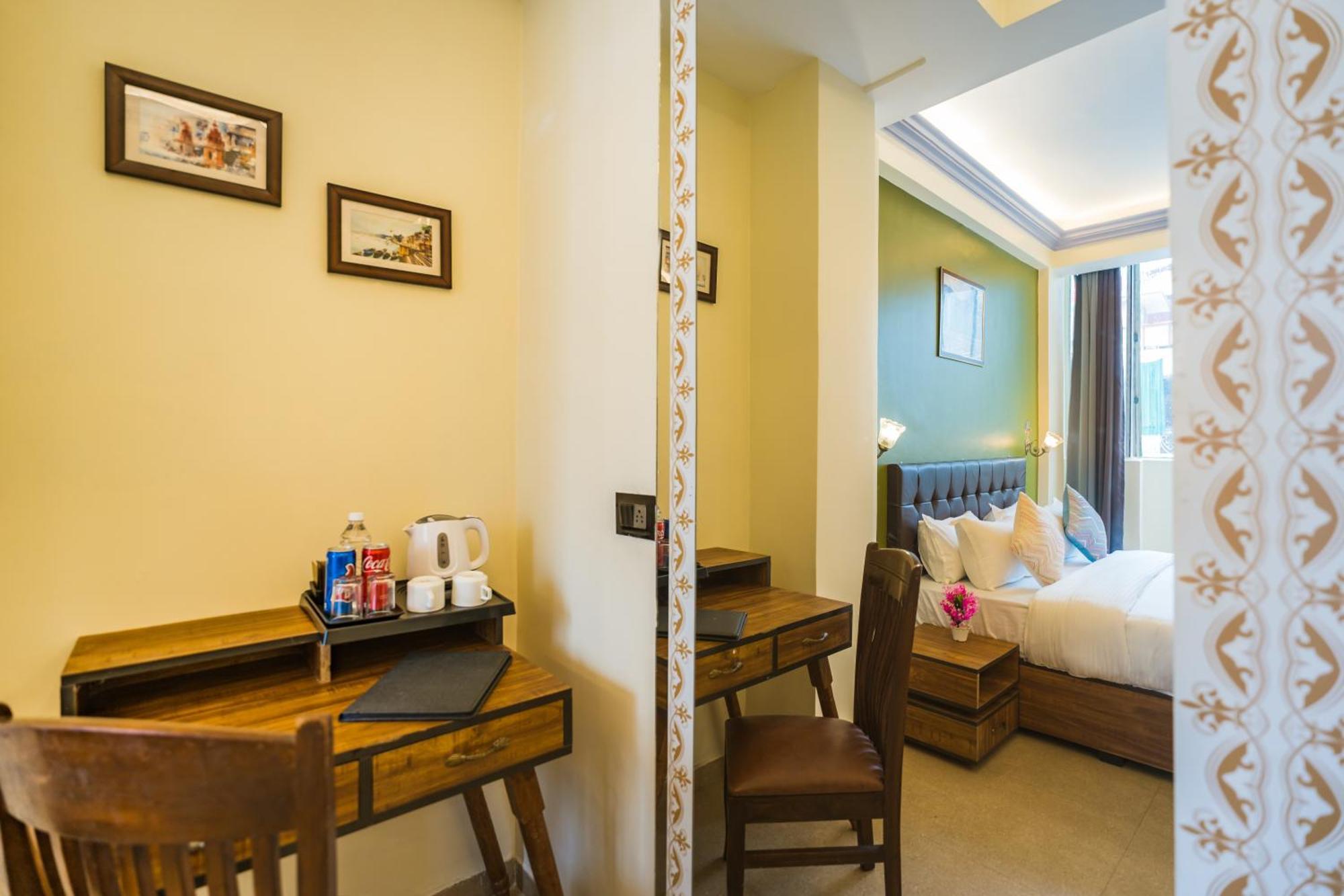 Tripli Hotels Silver Shine Váránasí Exteriér fotografie