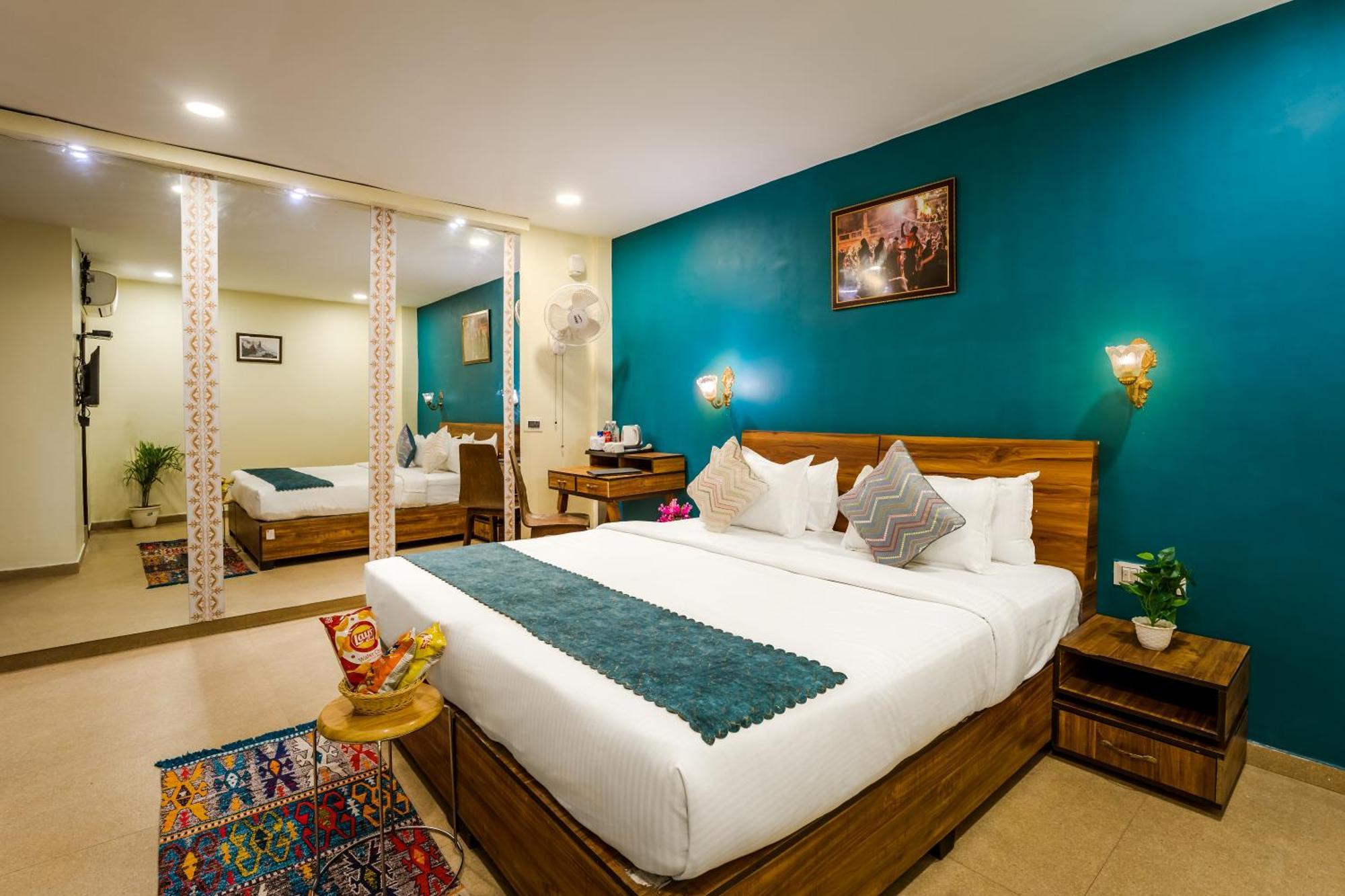 Tripli Hotels Silver Shine Váránasí Exteriér fotografie
